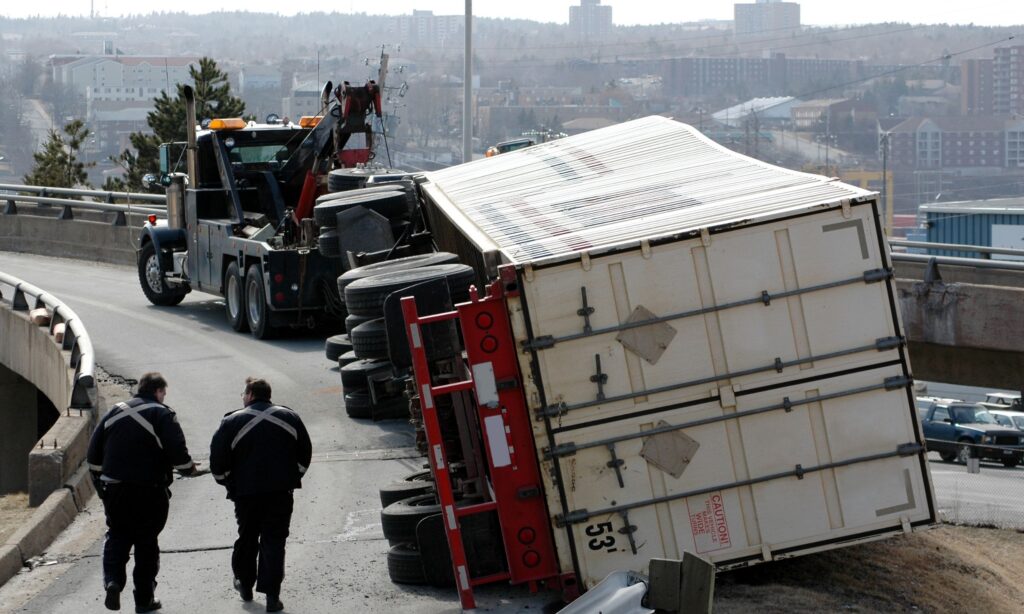 Seattle Truck Accident on I-5 Leaves Drivers Injured in Northgate Area